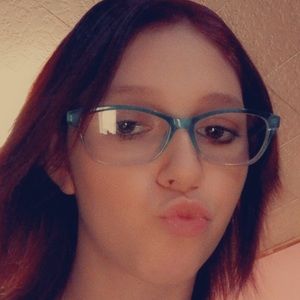 Meet your Posher, Marie